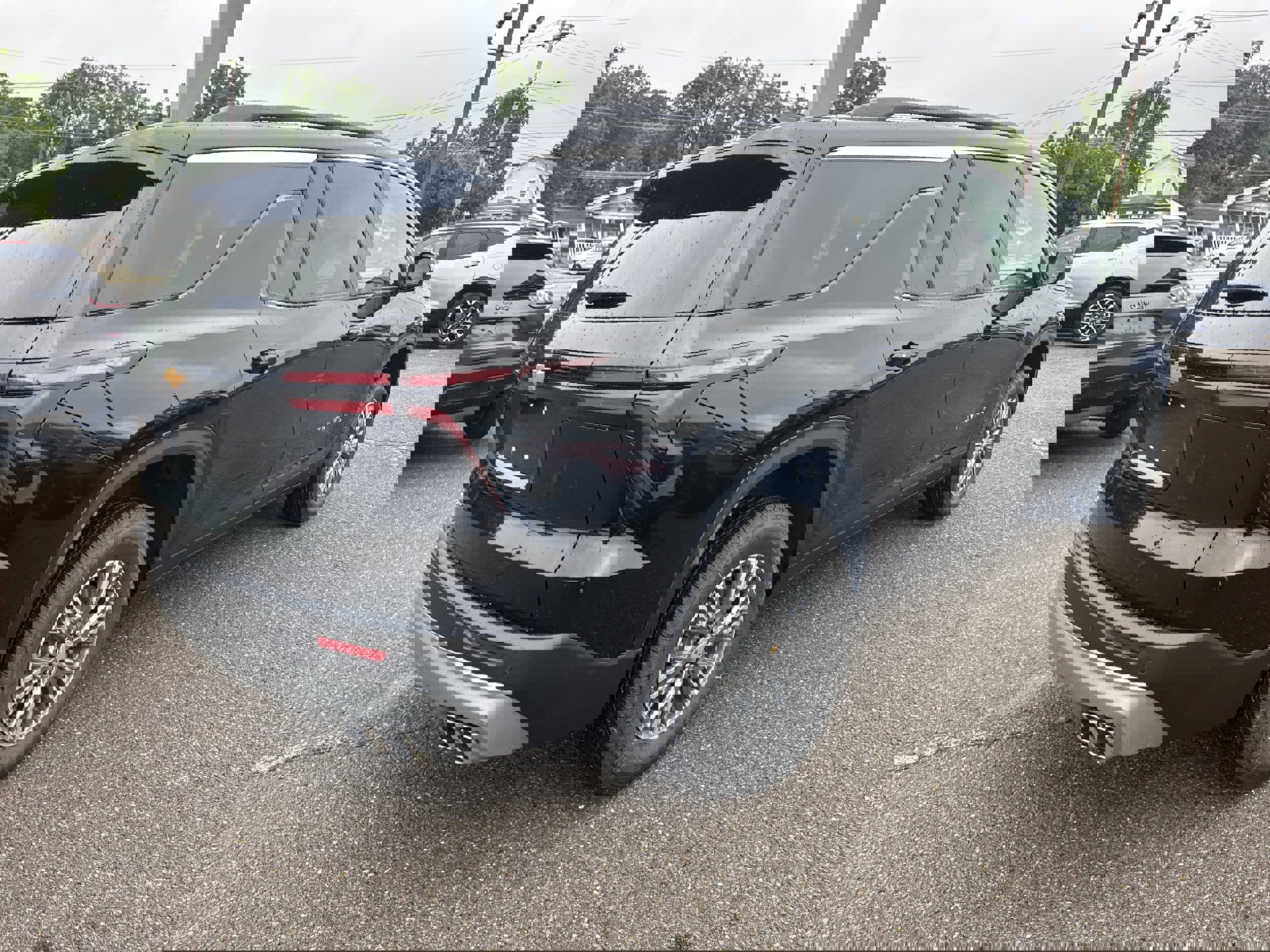 New 2026 Chevrolet Traverse LT image 3