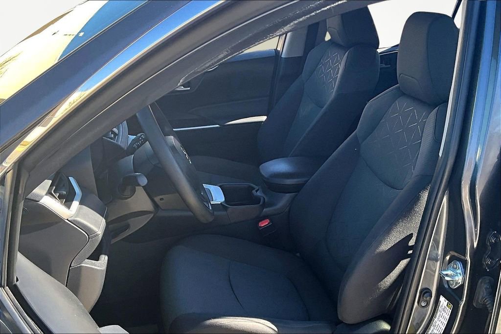 Used 2023 Toyota RAV4 XLE image 25