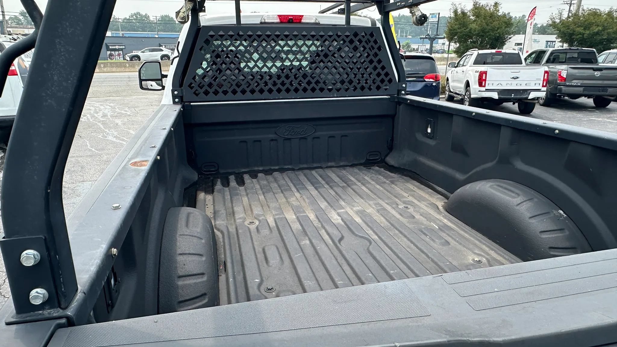 Used 2019 Ford F250 XL w/ Power Equipment Group AWD/4WD image 10