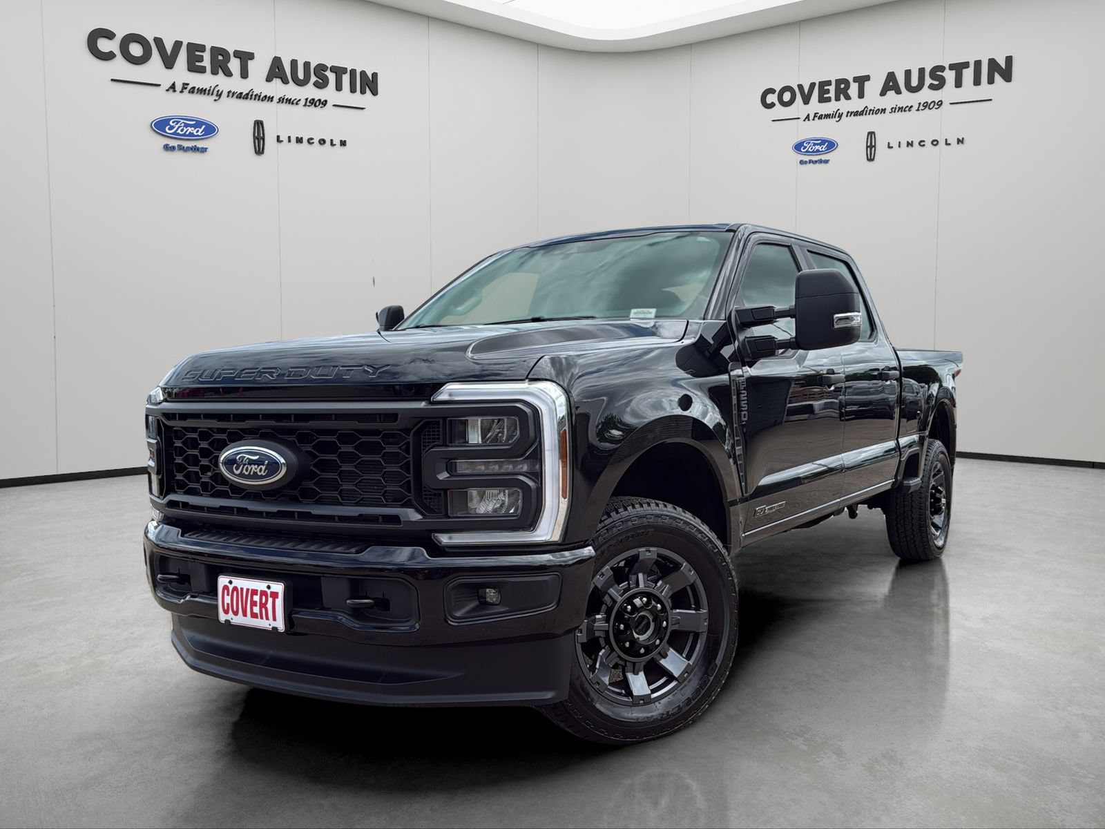 Used 2026 Ford F250 XL w/ STX Appearance Package AWD/4WD image 1