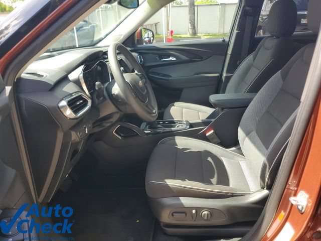 Used 2021 Chevrolet TrailBlazer LT w/ Convenience Package FWD image 18