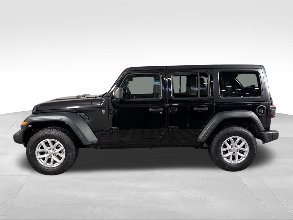 Used 2023 Jeep Wrangler Unlimited Sport AWD/4WD image 11