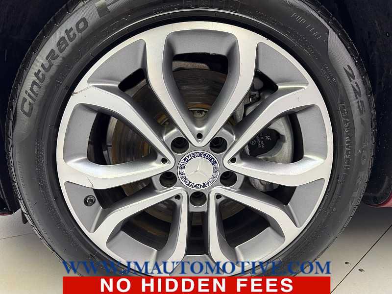 Used 2017 Mercedes-Benz C 300 4MATIC Sedan image 9