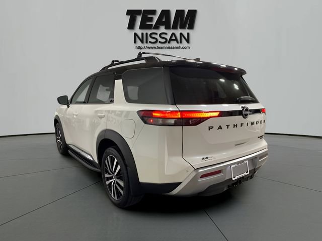 Used 2024 Nissan Pathfinder Platinum AWD/4WD image 4