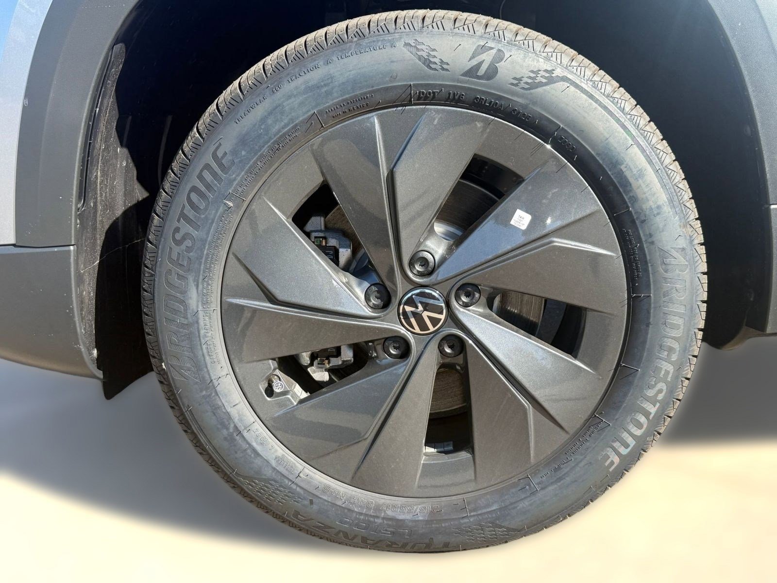 New 2026 Volkswagen Taos S image 10