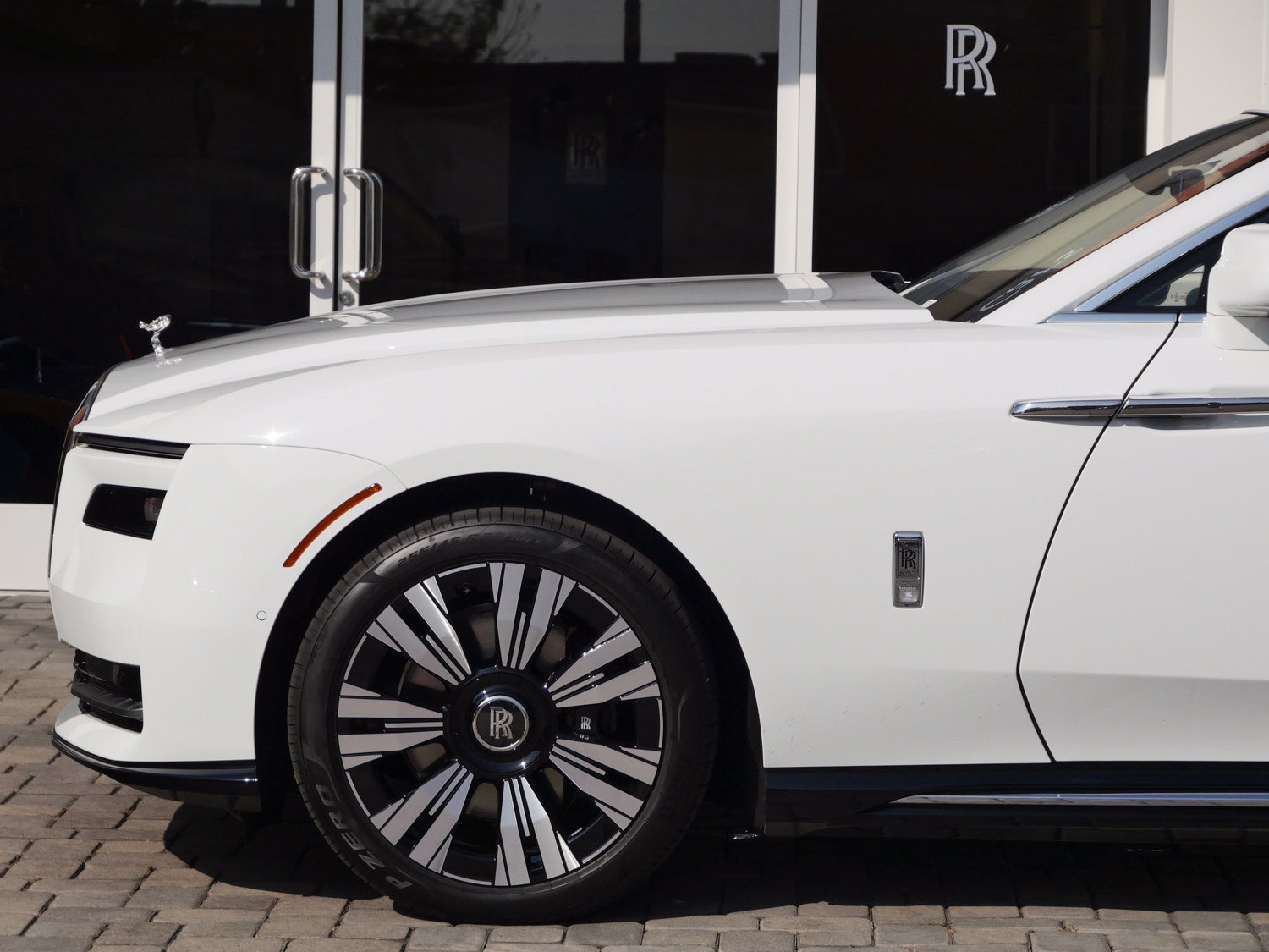 Certified 2025 Rolls-Royce Spectre w/ Spectre Launch Package AWD/4WD image 12
