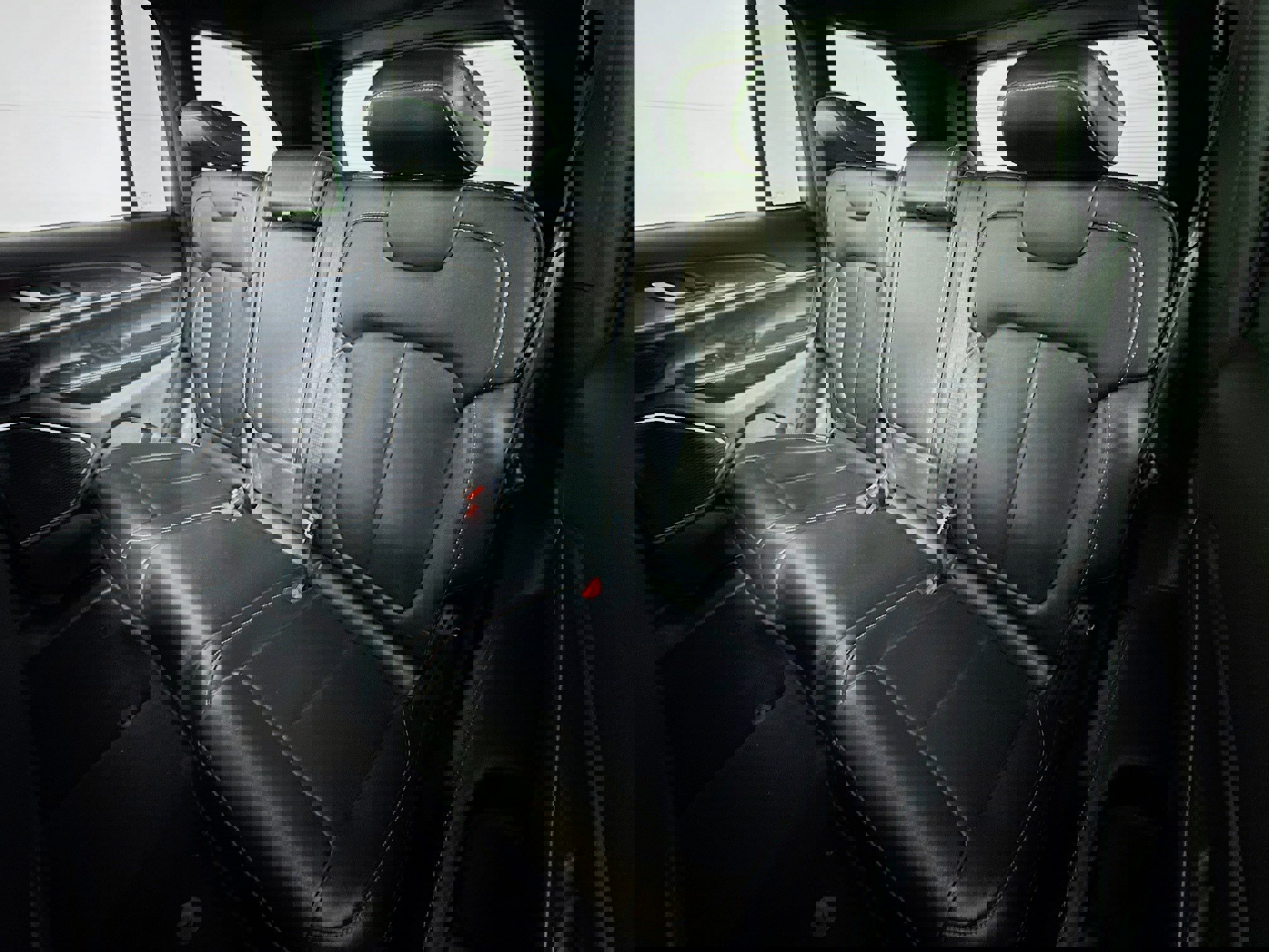 Used 2024 Jeep Grand Cherokee Limited 4xe image 23