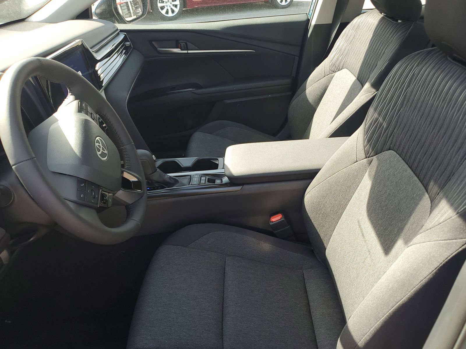 New 2026 Toyota Camry LE w/ Convenience Package FWD image 17
