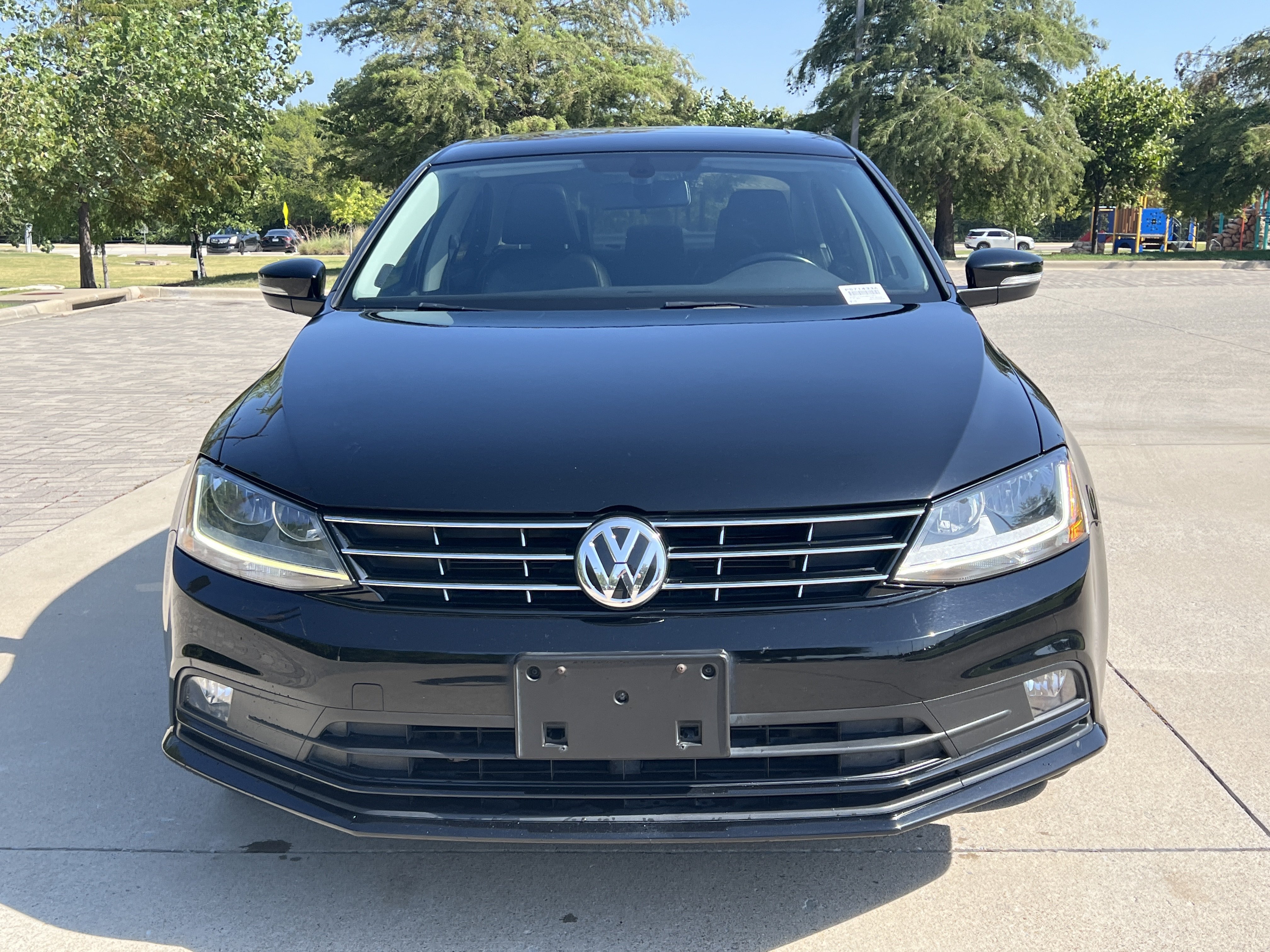 Used 2018 Volkswagen Jetta SEL FWD image 3