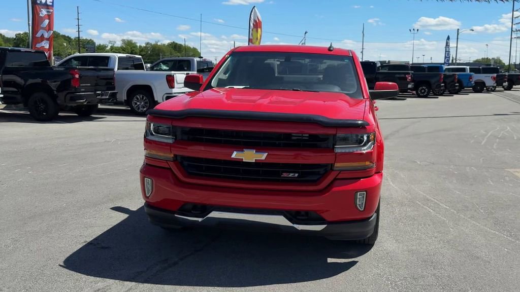 Used 2018 Chevrolet Silverado 1500 LT w/ All Star Edition AWD/4WD image 2