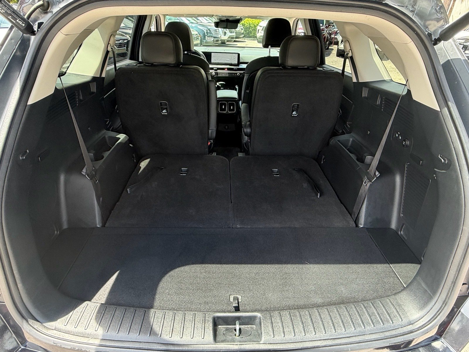 Used 2025 Kia Sorento EX FWD image 15