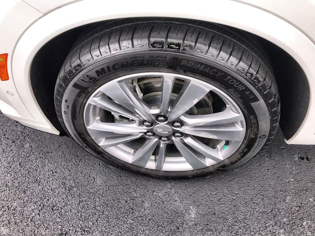 Used 2023 Cadillac XT6 Premium Luxury w/ Technology Package AWD/4WD image 10