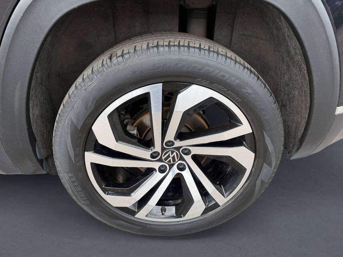 Used 2021 Volkswagen Atlas Cross Sport SEL Premium w/ Cross Sport MDO Package AWD/4WD image 14
