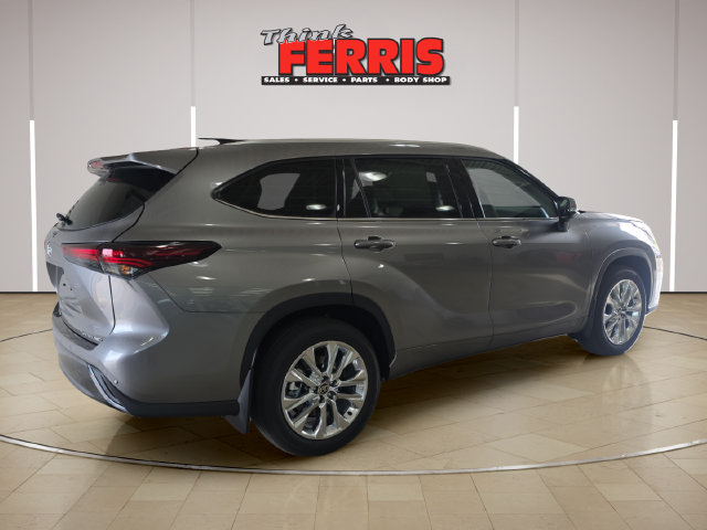 New 2026 Toyota Highlander Limited AWD/4WD image 5