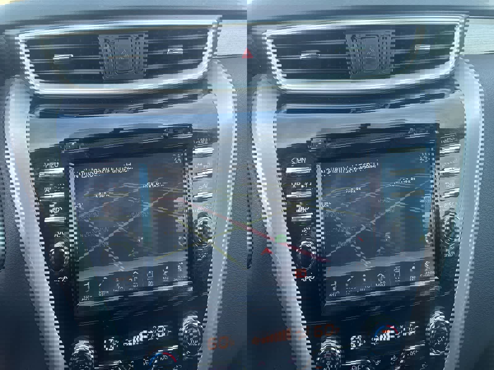 Used 2016 Nissan Murano SL image 25