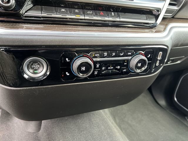 Used 2022 Chevrolet Silverado 1500 LT AWD/4WD image 18