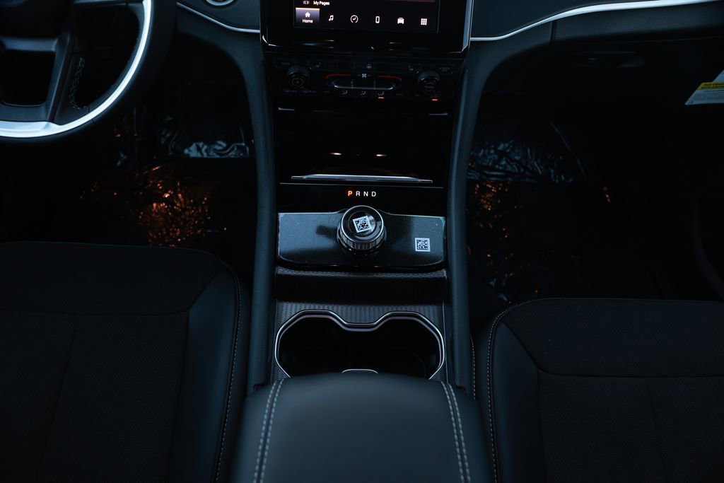 New 2025 Jeep Grand Cherokee Altitude AWD/4WD image 25
