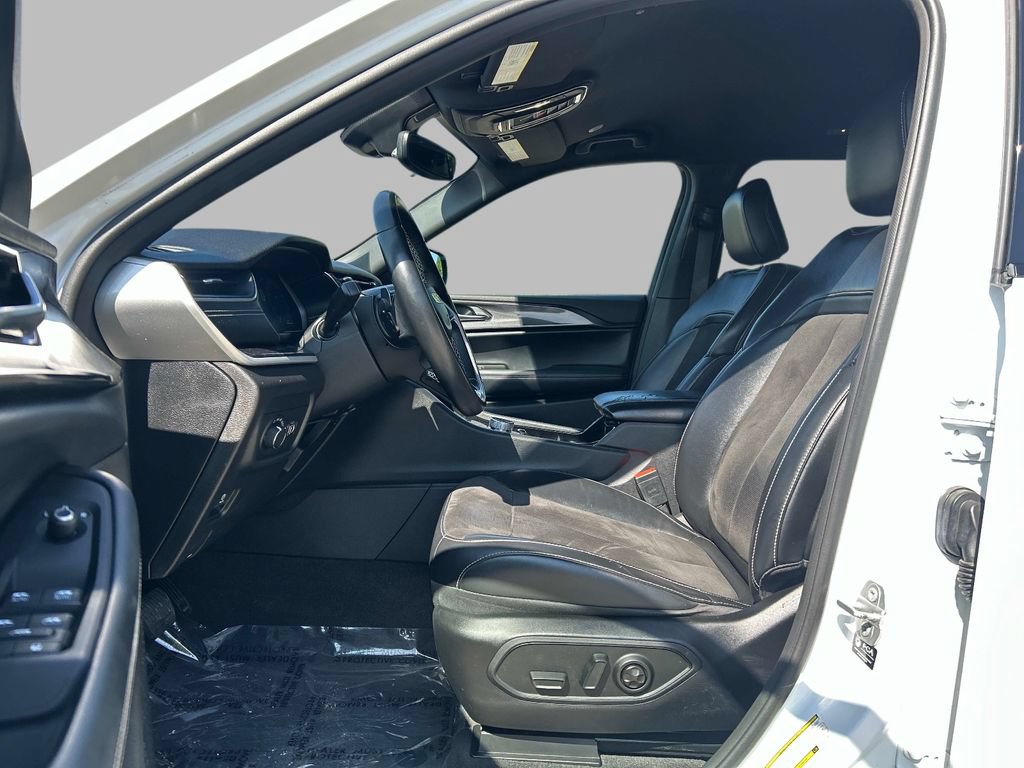 Used 2021 Jeep Grand Cherokee L Laredo AWD/4WD image 14