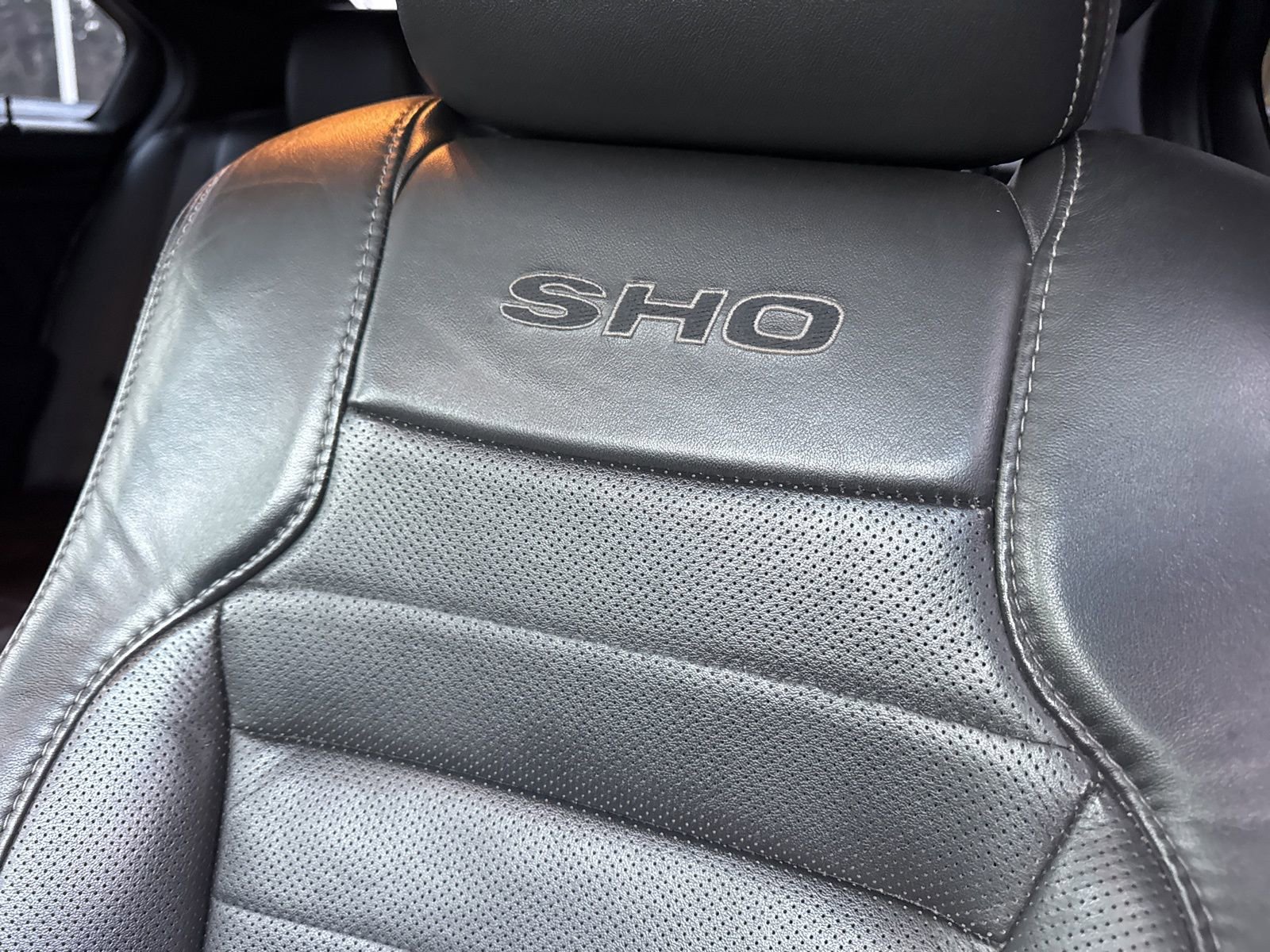 Used 2016 Ford Taurus SHO w/ Equipment Group 401A image 23