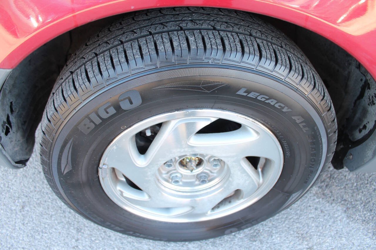 Used 1998 Toyota Sienna LE FWD image 14