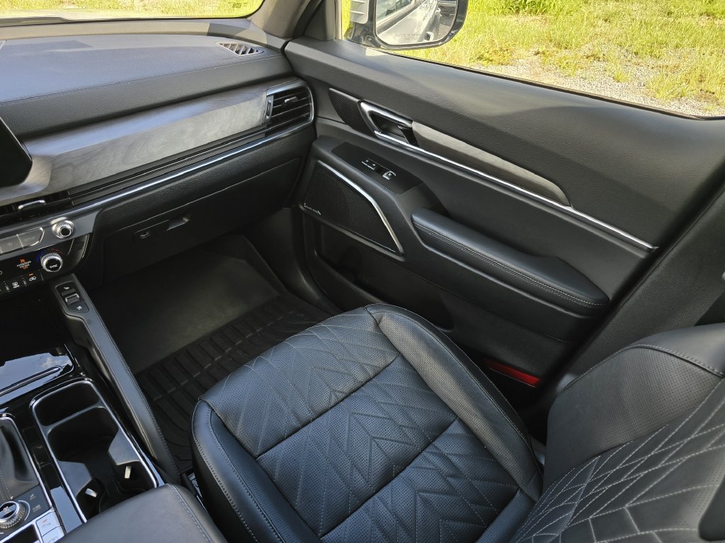 Certified 2025 Kia Telluride SX Prestige X-Line AWD/4WD image 21