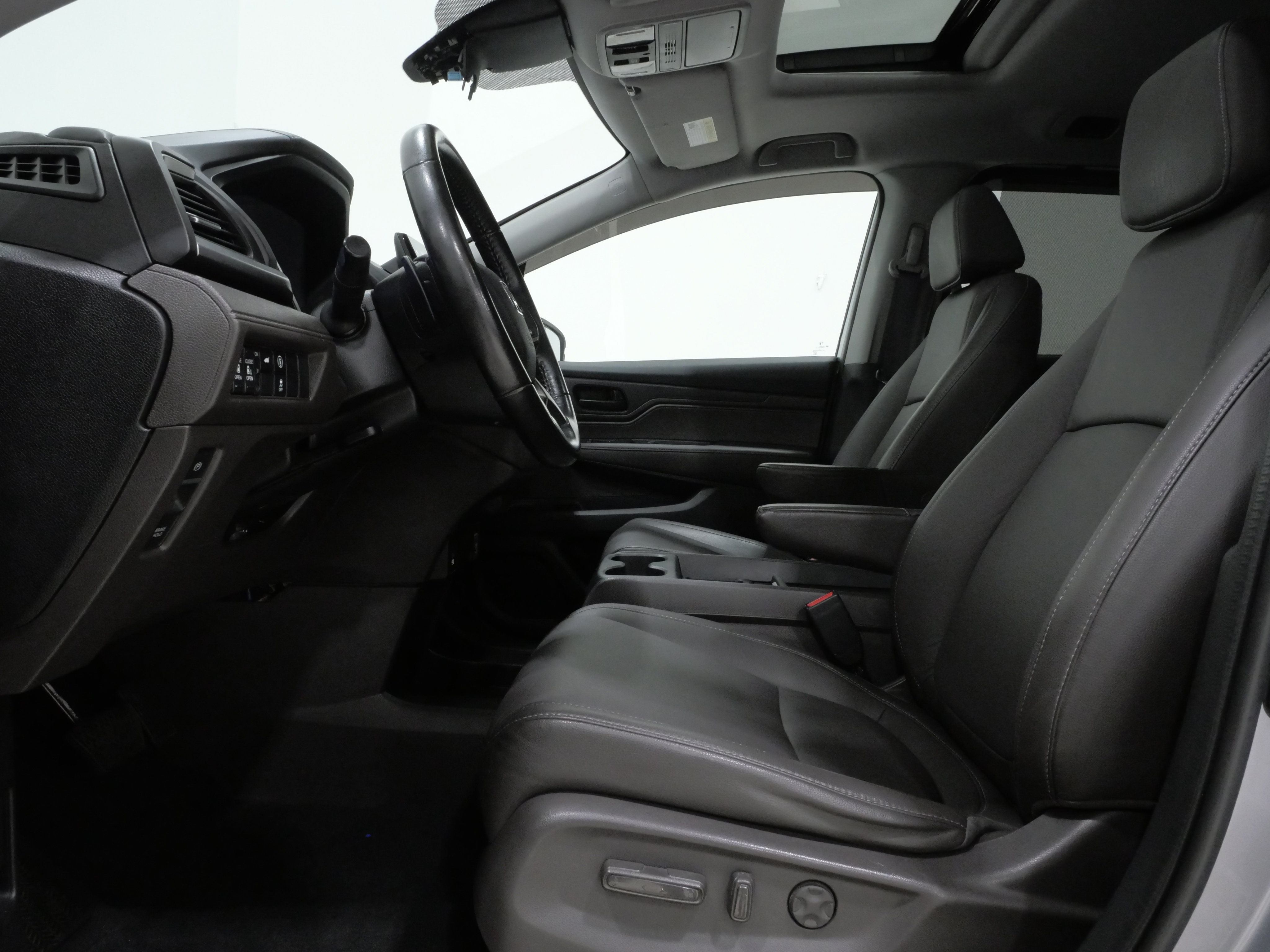 Used 2022 Honda Odyssey EX-L image 12