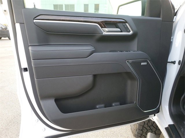 New 2025 GMC Sierra 1500 Elevation w/ Elevation Premium Package image 19