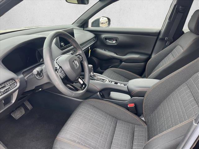 Used 2024 Honda HR-V Sport image 9