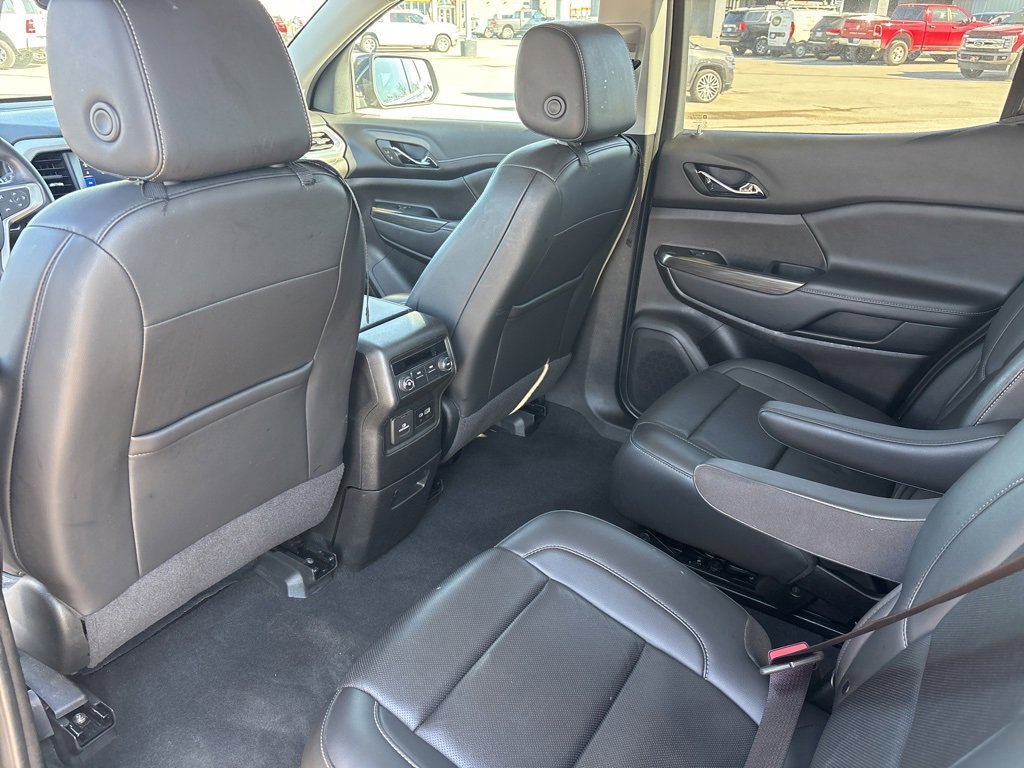 Used 2023 GMC Acadia SLT image 26