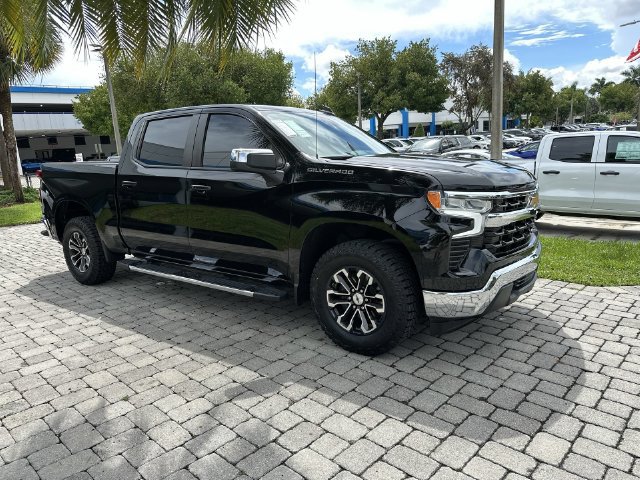 Used 2023 Chevrolet Silverado 1500 LT RWD image 16
