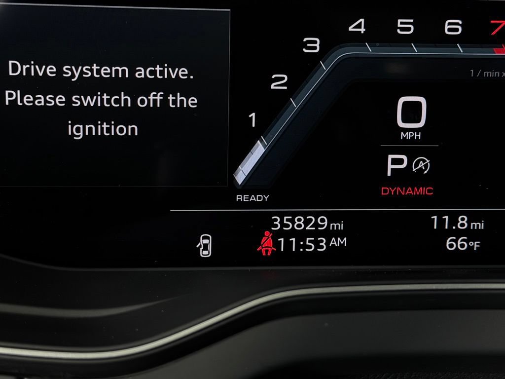 Used 2023 Audi Q5 2.0T Prestige w/ Prestige Package AWD/4WD image 18