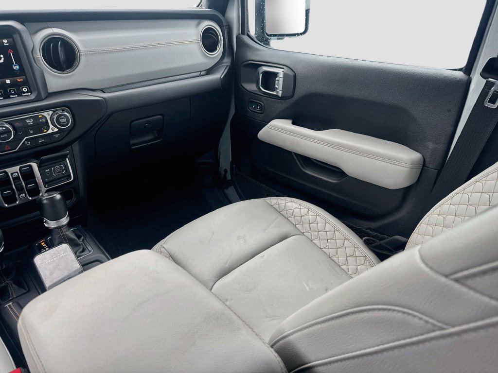 Certified 2023 Jeep Wrangler Unlimited Sahara AWD/4WD image 26