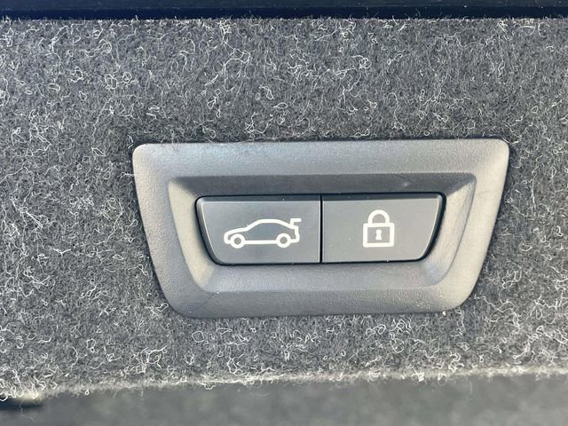 Used 2022 BMW 530i w/ M Sport Package image 10