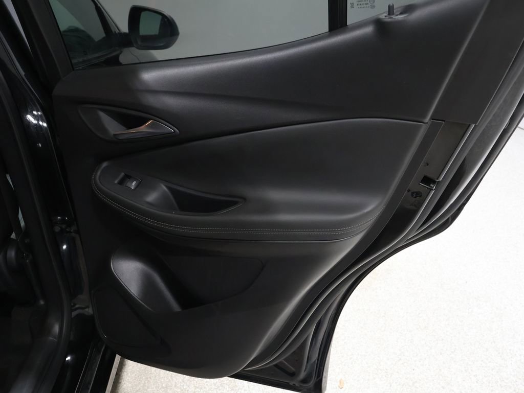 Used 2024 Buick Encore GX Sport Touring image 21