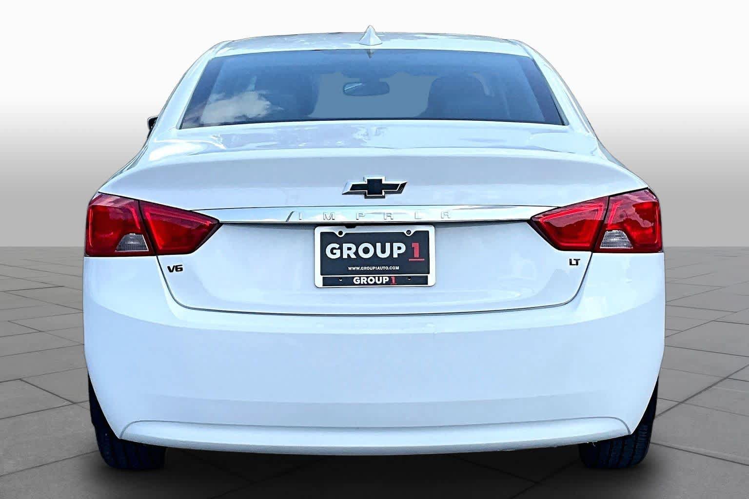 Used 2018 Chevrolet Impala LT w/ LT Leather Package FWD image 5