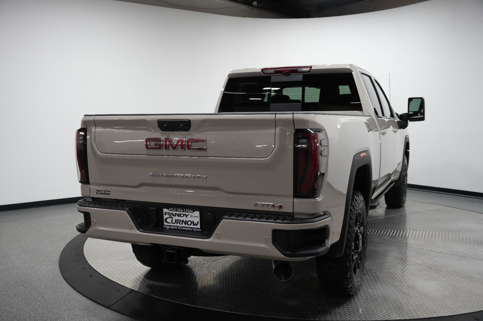 New 2026 GMC Sierra 2500 AT4 w/ AT4 Premium Plus Package AWD/4WD image 10