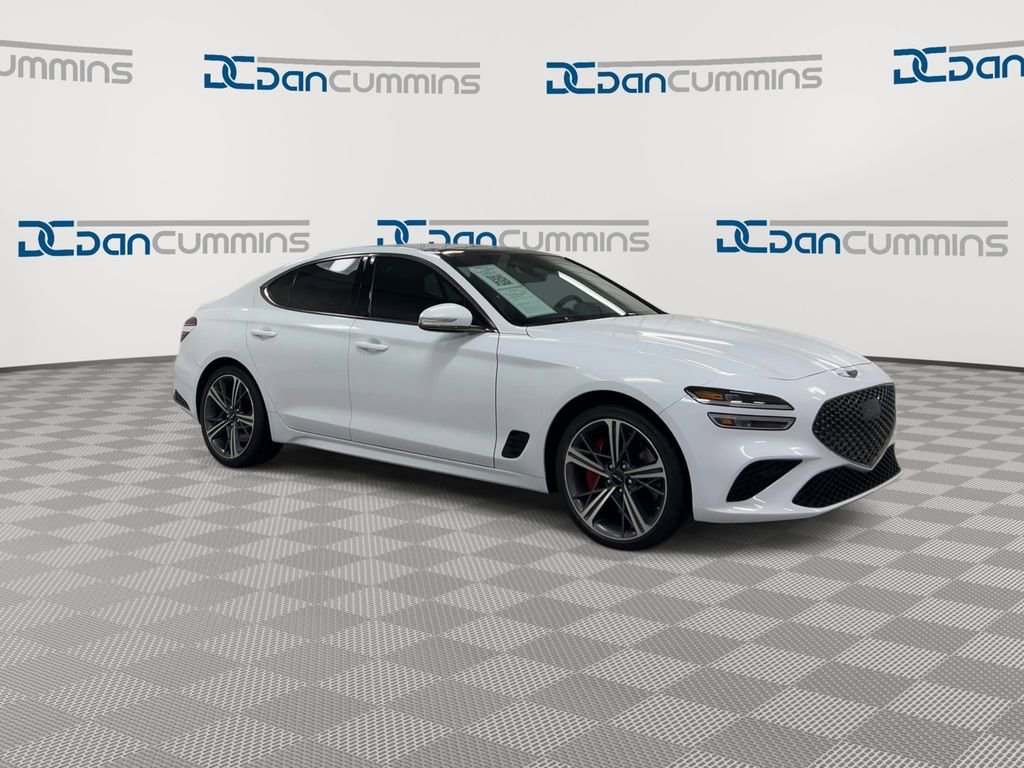 Used 2024 Genesis G70 3.3T Advanced image 2