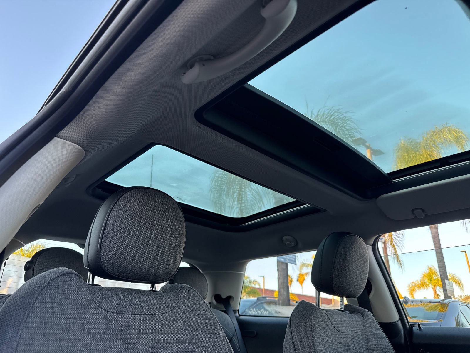 Used 2023 MINI Cooper SE image 10