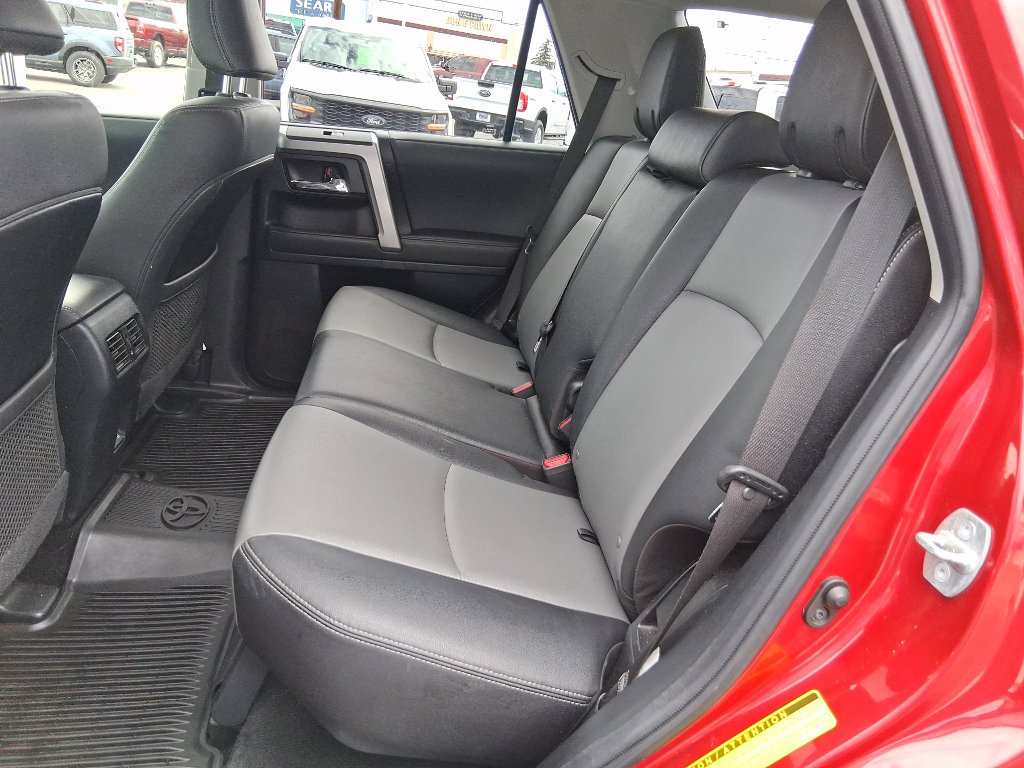 Used 2022 Toyota 4Runner SR5 Premium w/ Moonroof Package image 11