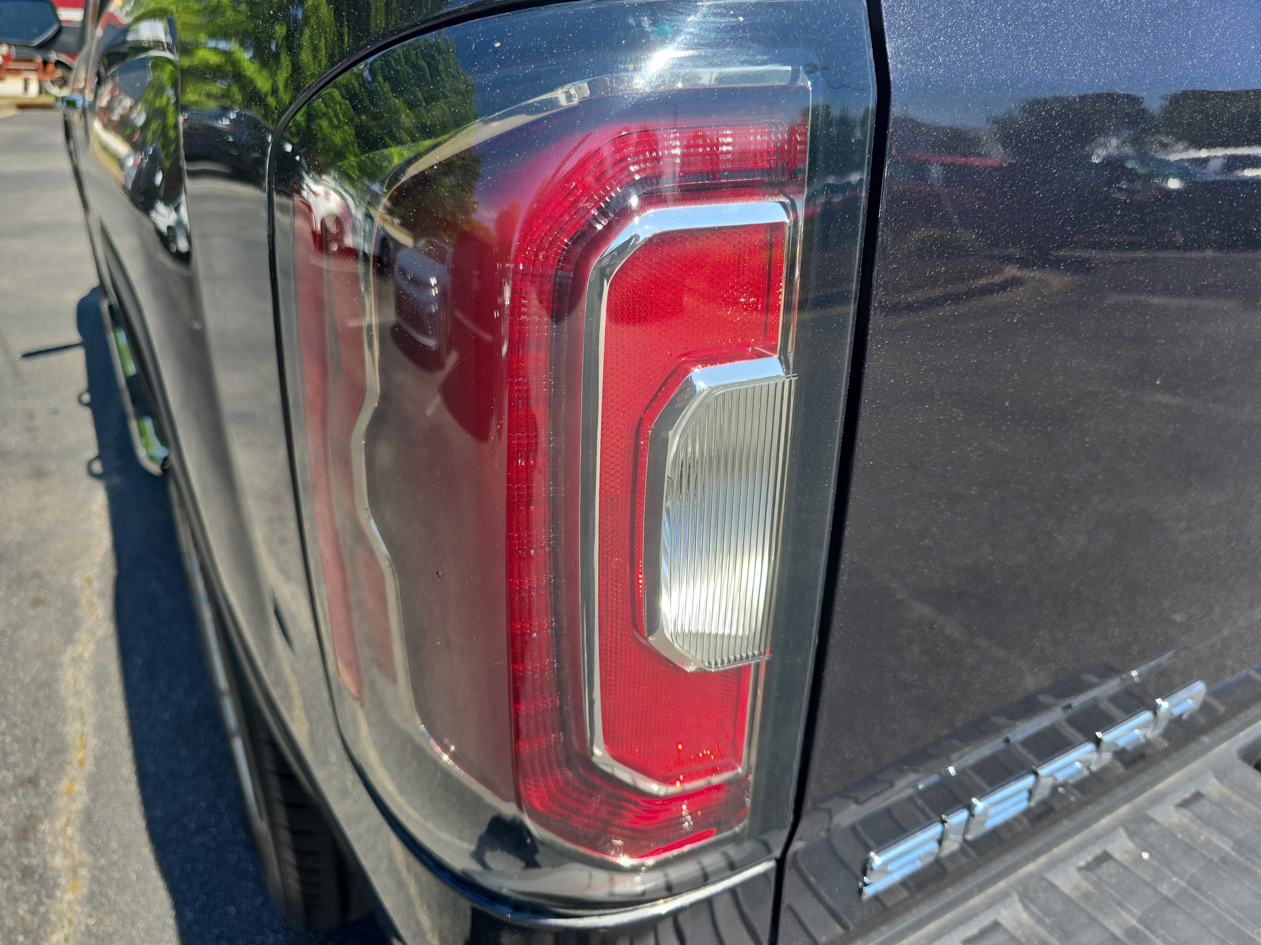 Used 2016 GMC Sierra 1500 SLT w/ Enhanced Driver Alert Package RWD image 34