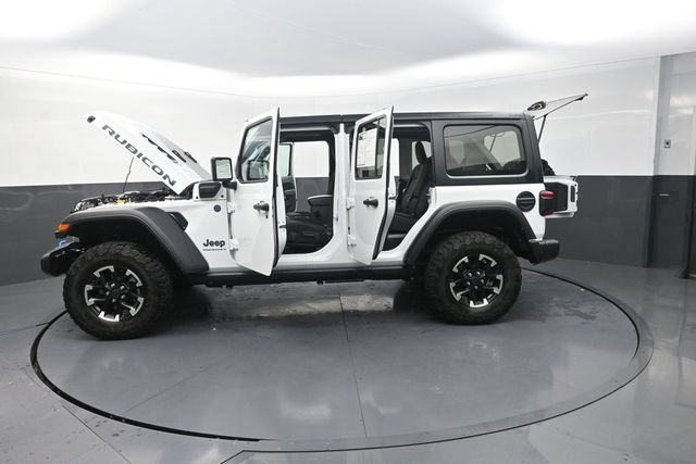 Used 2024 Jeep Wrangler Unlimited Rubicon 4xe AWD/4WD image 32