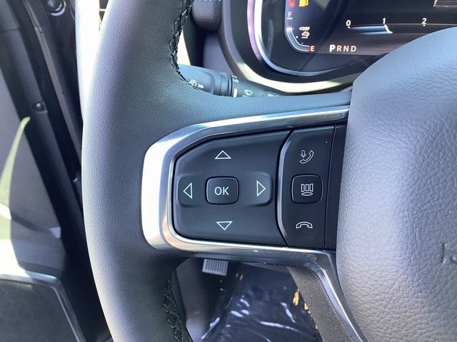 New 2026 RAM 2500 Laramie w/ Sport Appearance Package AWD/4WD image 13