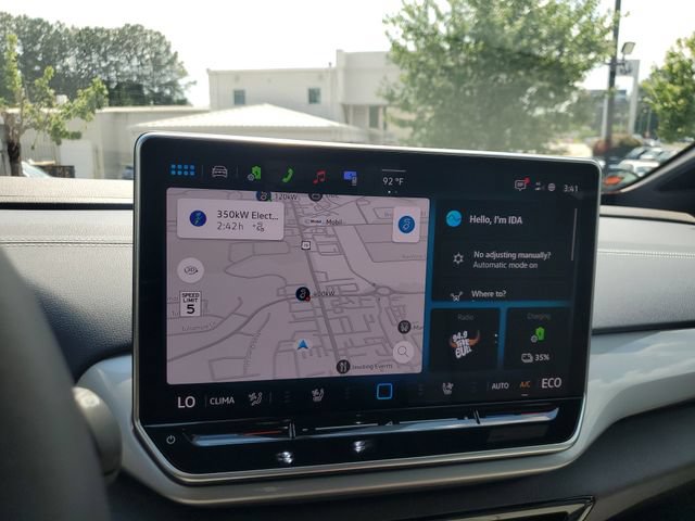 Certified 2025 Volkswagen ID.4 Pro S RWD image 19