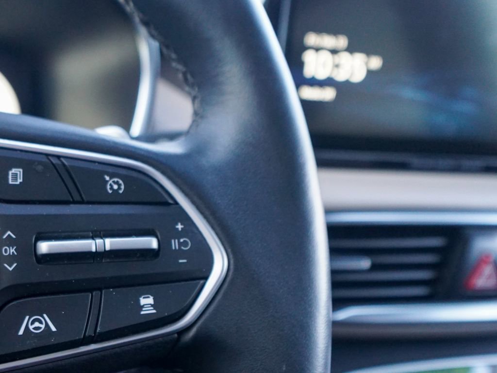 Used 2023 Hyundai Santa Fe Limited image 25