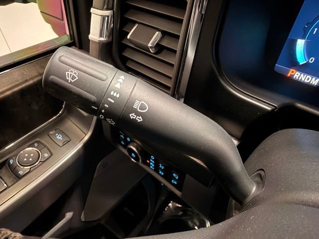 Used 2025 Ford F250 Lariat w/ Black Appearance Package AWD/4WD image 34