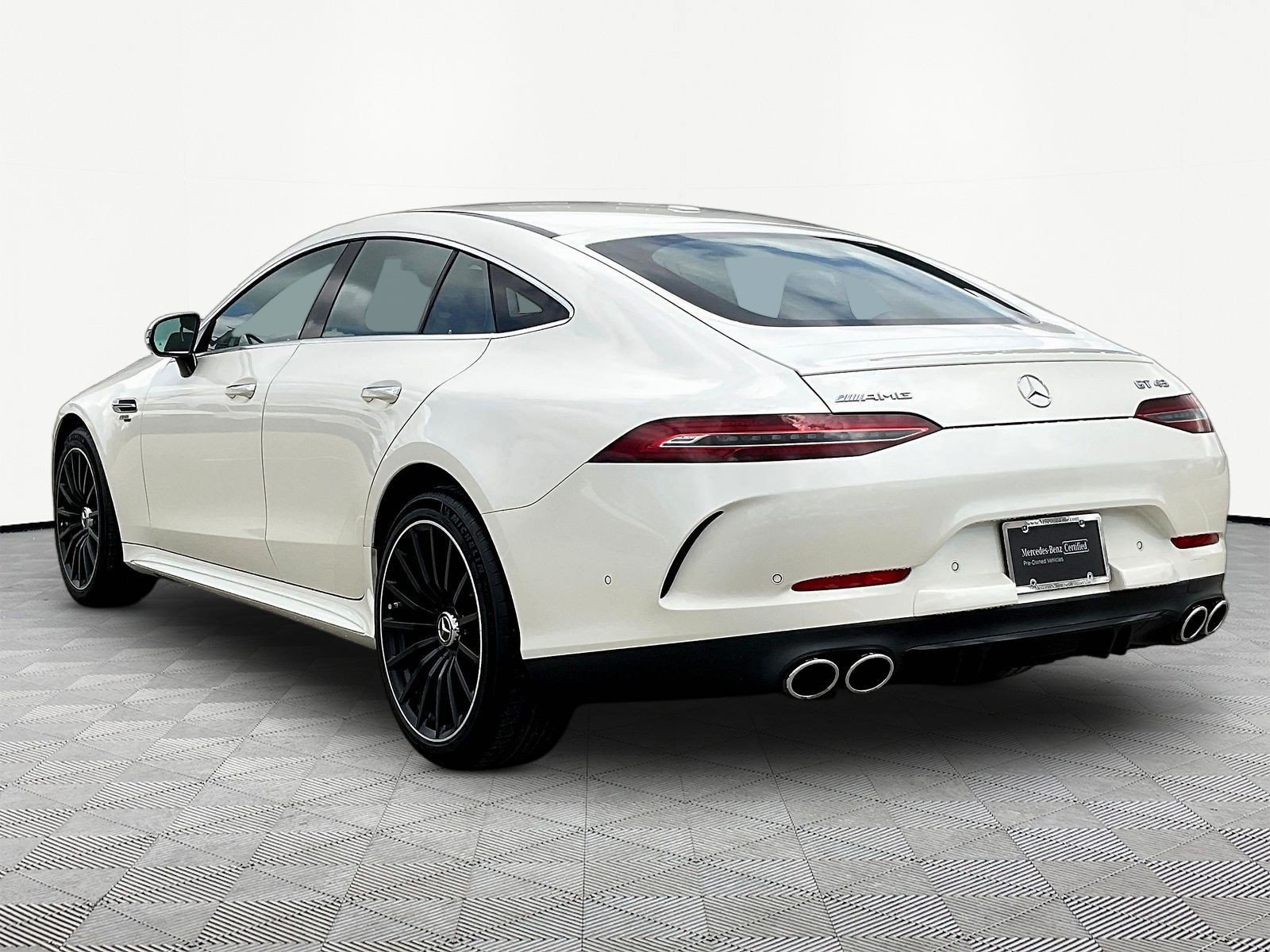 Used 2023 Mercedes-Benz AMG GT 43 image 4