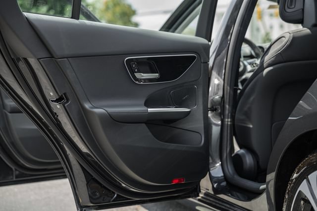 New 2026 Mercedes-Benz C 300 4MATIC Sedan image 33