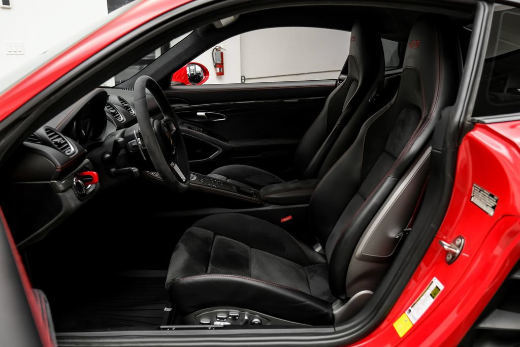 Used 2019 Porsche 718 Cayman GTS RWD image 11