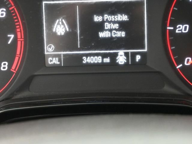 Certified 2024 Chevrolet Trax RS w/ Driver Confidence Package image 37