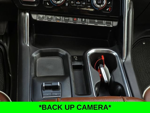 Used 2024 GMC Sierra 2500 Denali Ultimate AWD/4WD image 18